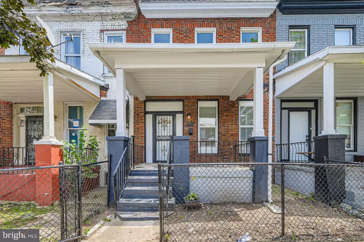 Baltimore, MD 21218,2621 ROBB ST