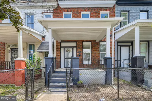 2621 ROBB ST, Baltimore, MD 21218