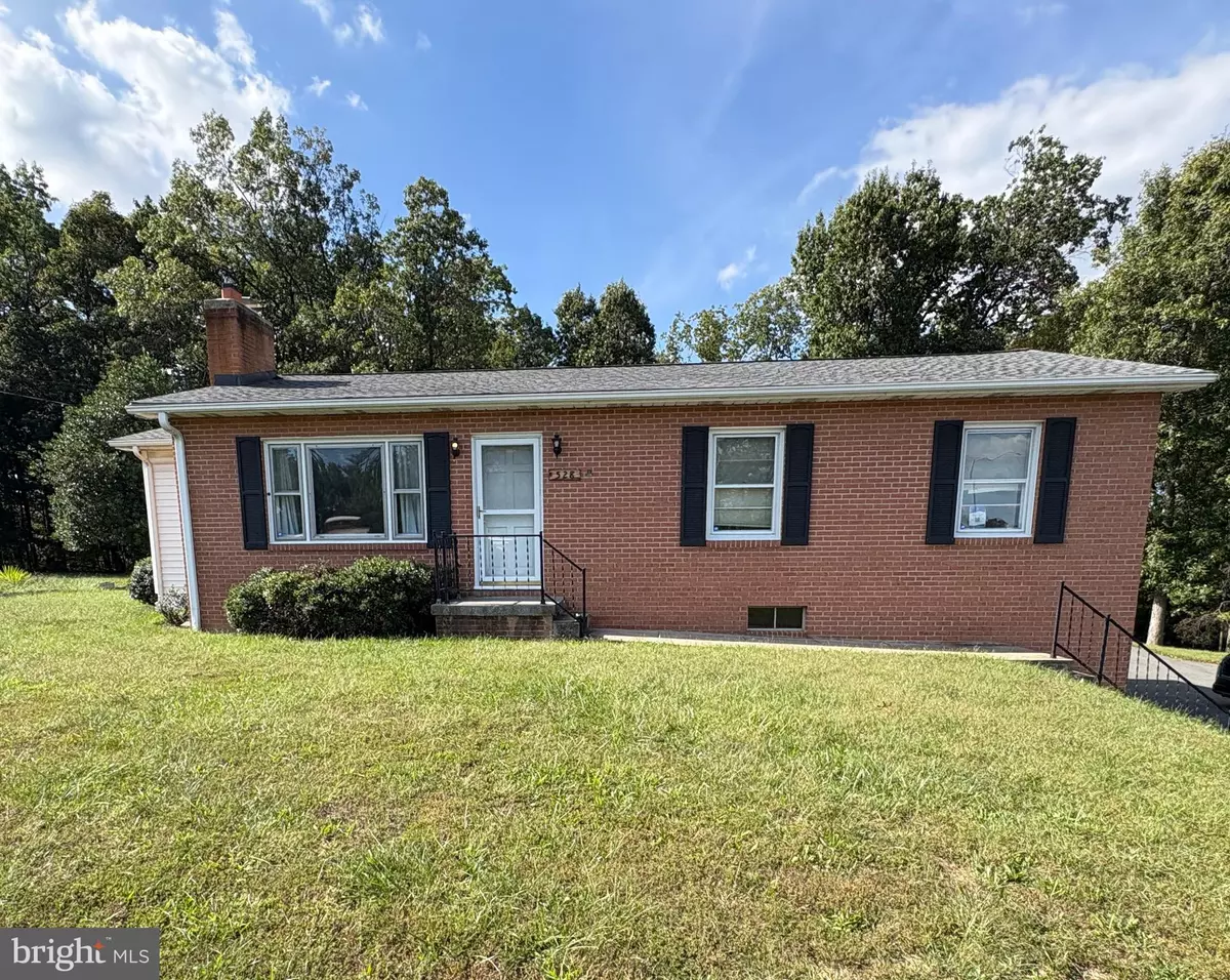 Winchester, VA 22602,528 GREENWOOD RD