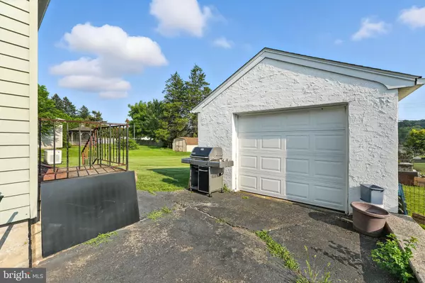 Parkesburg, PA 19365,708 4TH AVE