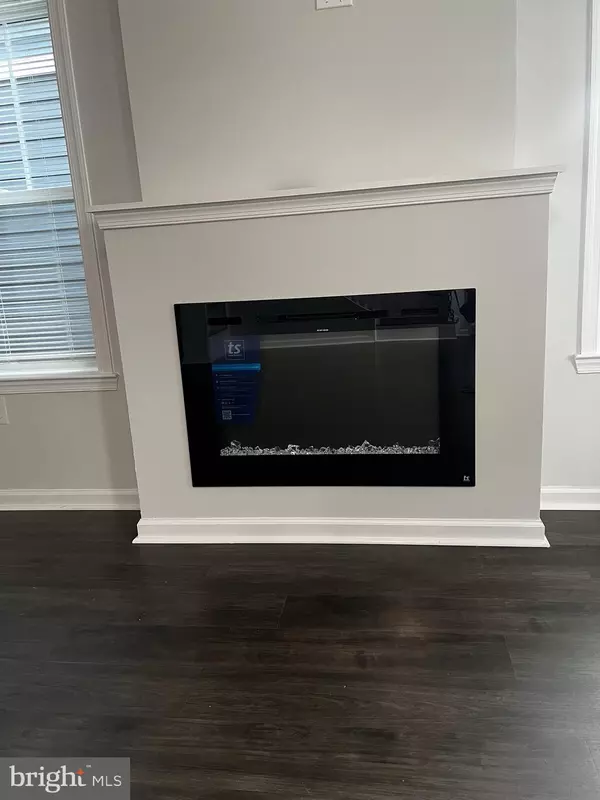 Cambridge, MD 21613,634 DOUGLAS ST