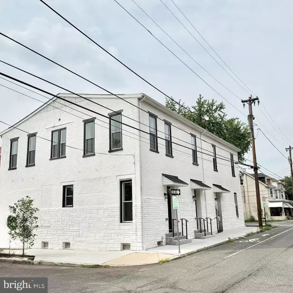 151 N YORK ST #A, Pottstown, PA 19464