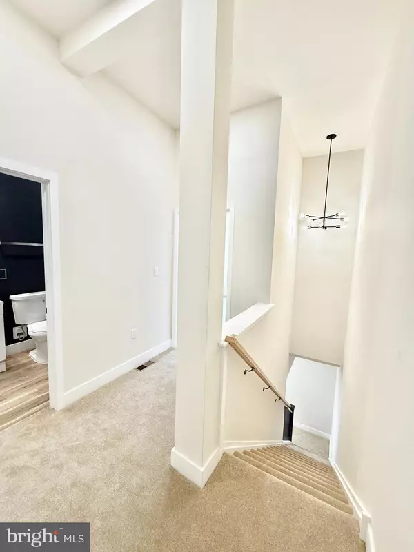 Pottstown, PA 19464,151 N YORK ST #A