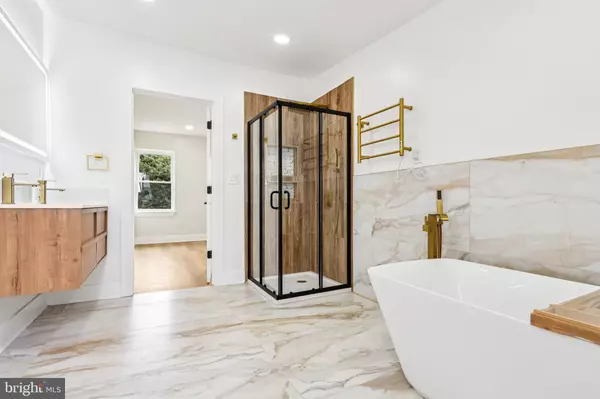 Philadelphia, PA 19133,2240 N HOWARD ST