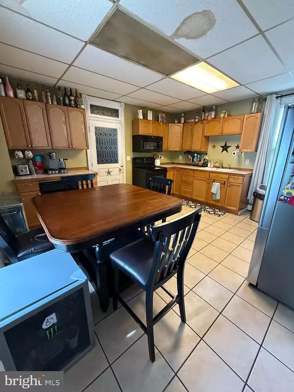 Pottsville, PA 17901,326 E RACE ST