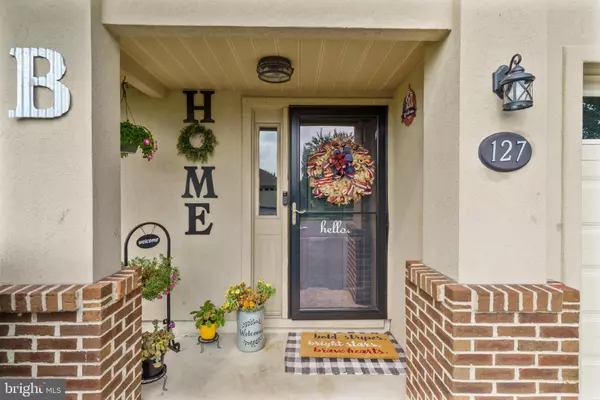 Hedgesville, WV 25427,127 ARROWHEAD RIDGE