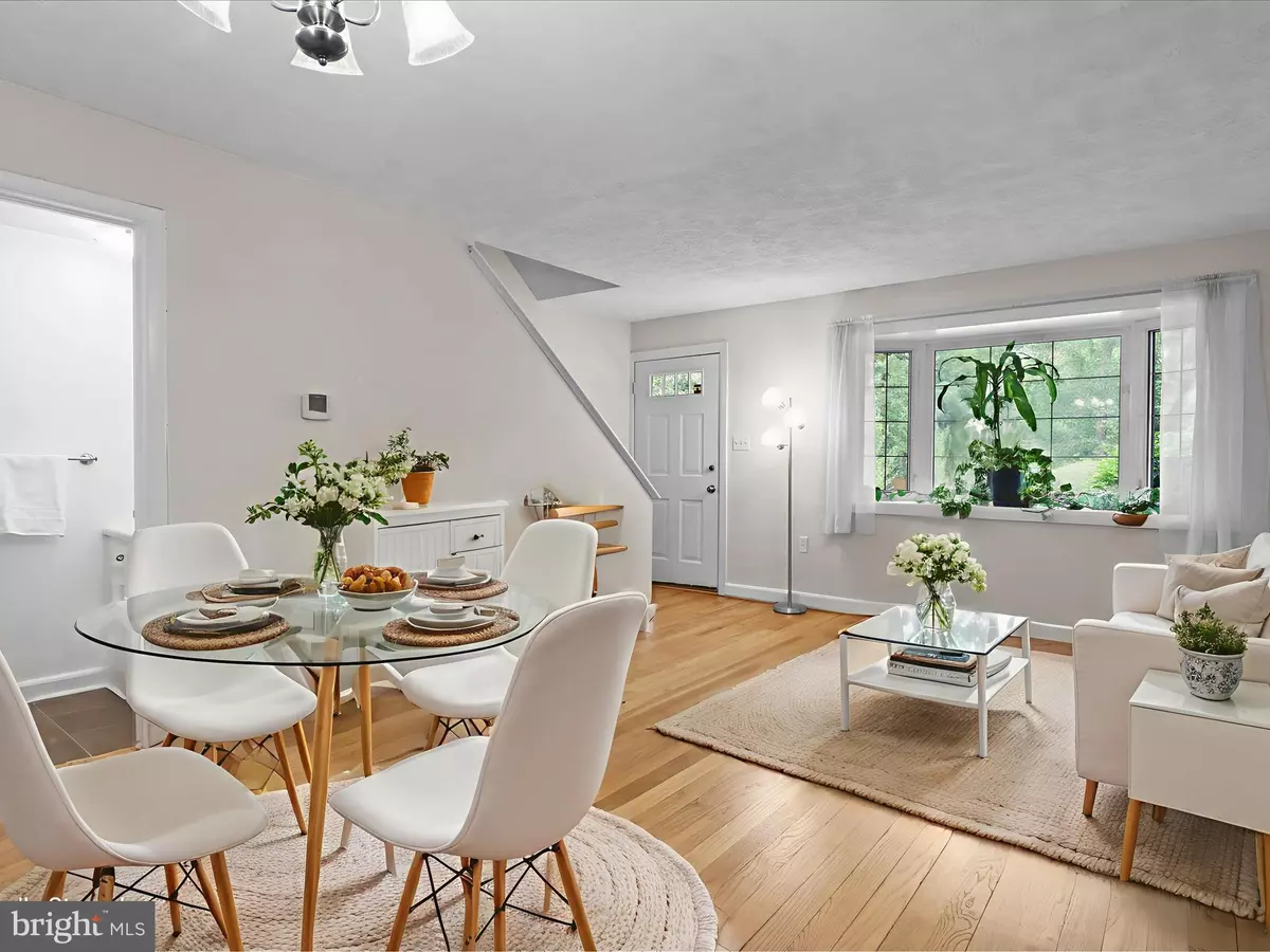 Falls Church, VA 22046,477 HAMPTON CT #121