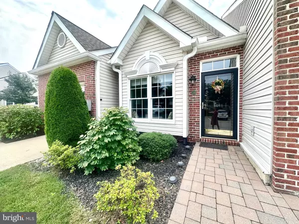 319 SHANNONBRIDGE DR, Hockessin, DE 19707