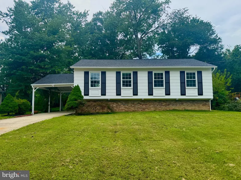 8012 FRYE RD, Alexandria, VA 22309