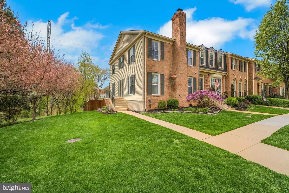 Alexandria, VA 22315,6258 WALKERS CROFT WAY