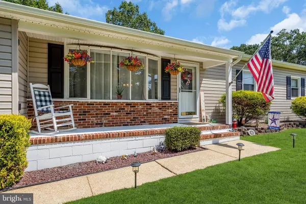 Forked River, NJ 08731,810 DEVON ST