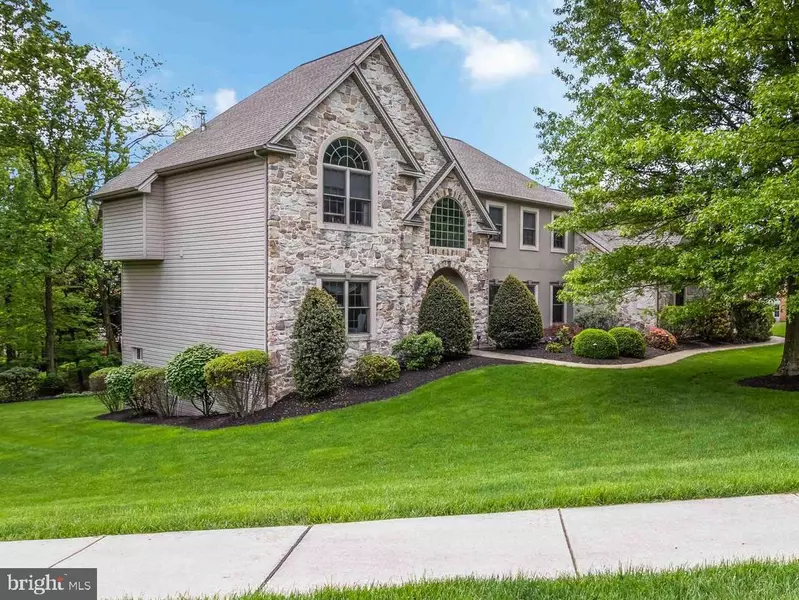 2347 ABBEY LN, Harrisburg, PA 17112