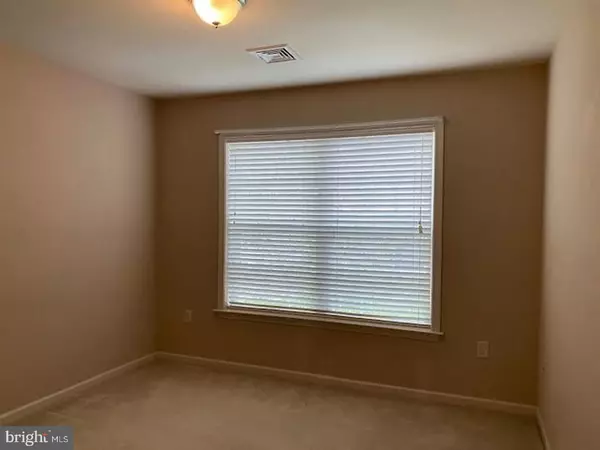 Mechanicsburg, PA 17050,448 WATERLEAF CT