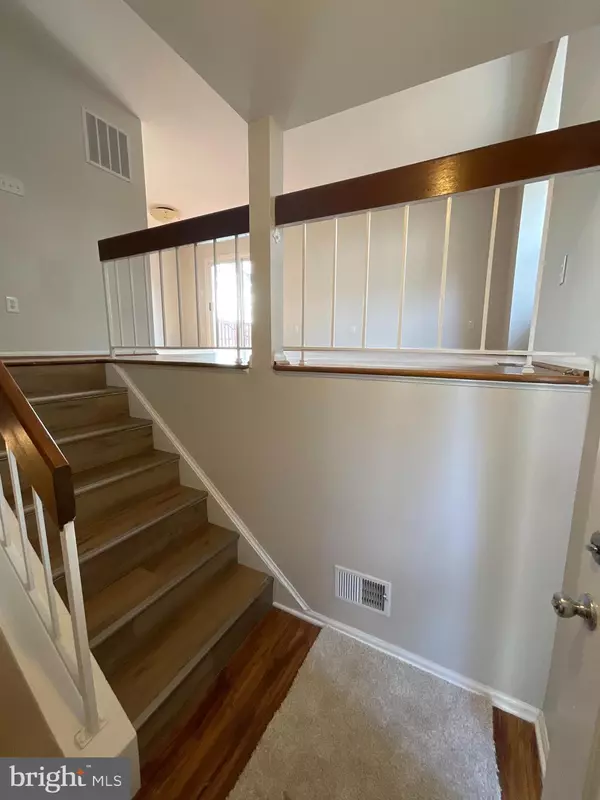 Lanham, MD 20706,6901 WOODSTREAM LN