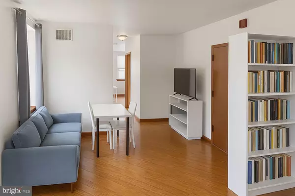 720 S 6TH ST #2, Philadelphia, PA 19147