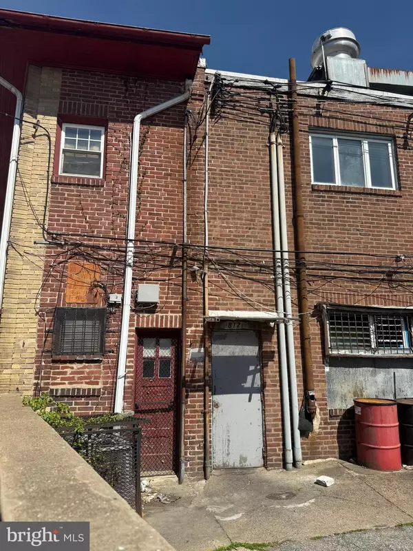 Upper Darby, PA 19082,814 GARRETT RD