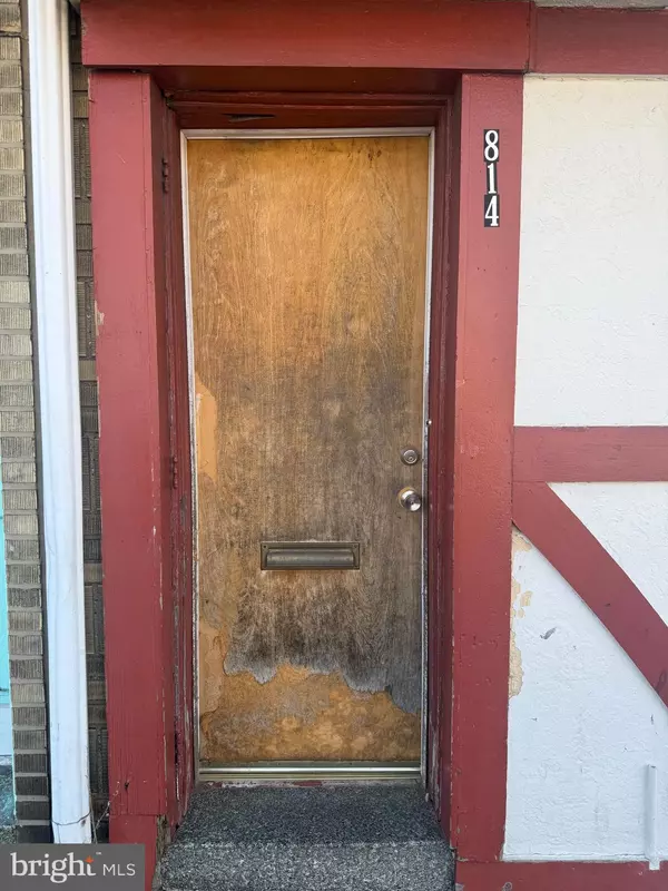 Upper Darby, PA 19082,814 GARRETT RD