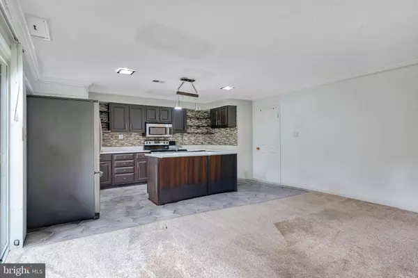 Bowie, MD 20716,15584 PEACH WALKER DR