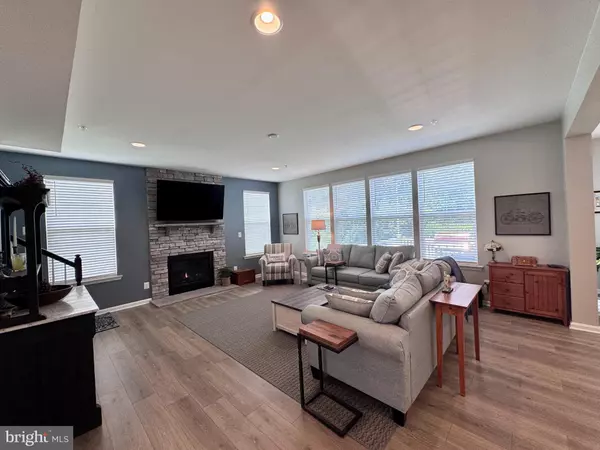 Elkton, MD 21921,40 ROCK HOLLOW CT