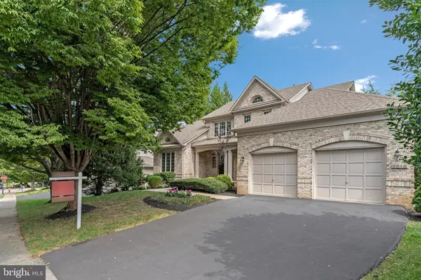 Vienna, VA 22182,8818 JARRETT VALLEY DR