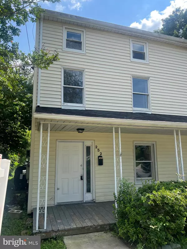 252-254 W MAIN ST, Elkton, MD 21921