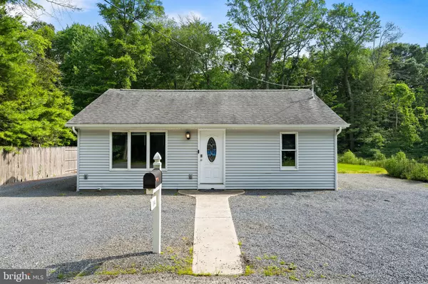 104 SLOOP CREEK RD, Bayville, NJ 08721