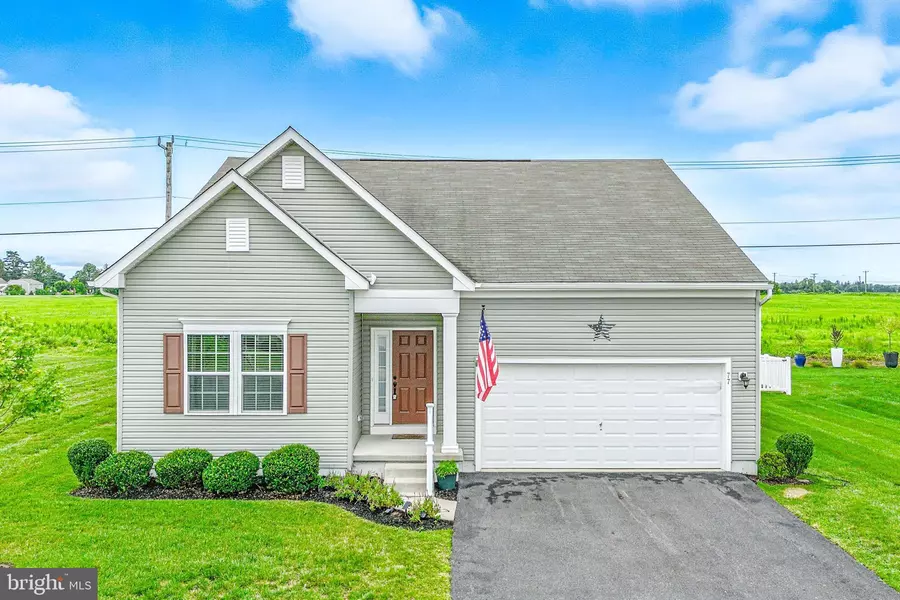 77 CLIMBING VINE AVE, Smyrna, DE 19977