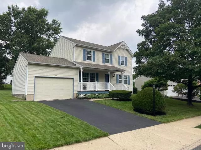 1014 MORGAN LN, Perkasie, PA 18944