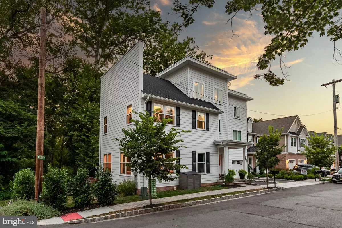 Lambertville, NJ 08530,79 WILSON ST