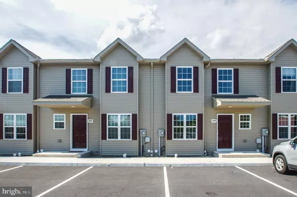 520 ARIETTA CT, Reading, PA 19605