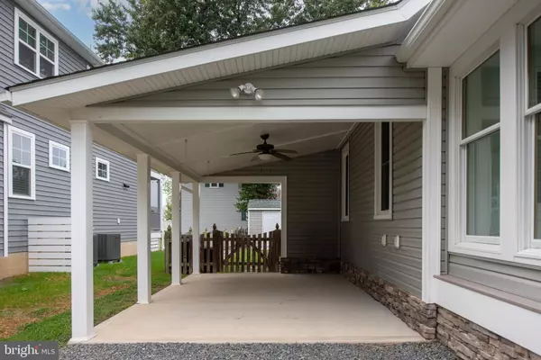 Colonial Beach, VA 22443,1001 BANCROFT AVE