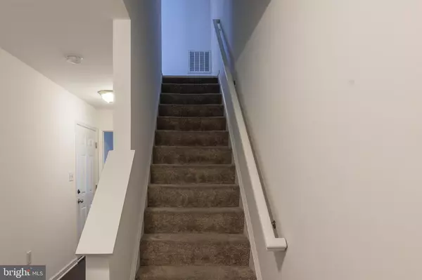 Martinsburg, WV 25404,29 STARTING GATE PL