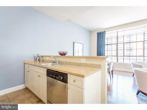 Philadelphia, PA 19130,600-N BROAD ST #113