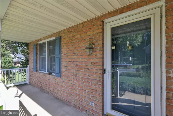 Reading, PA 19608,903 CACOOSING DR