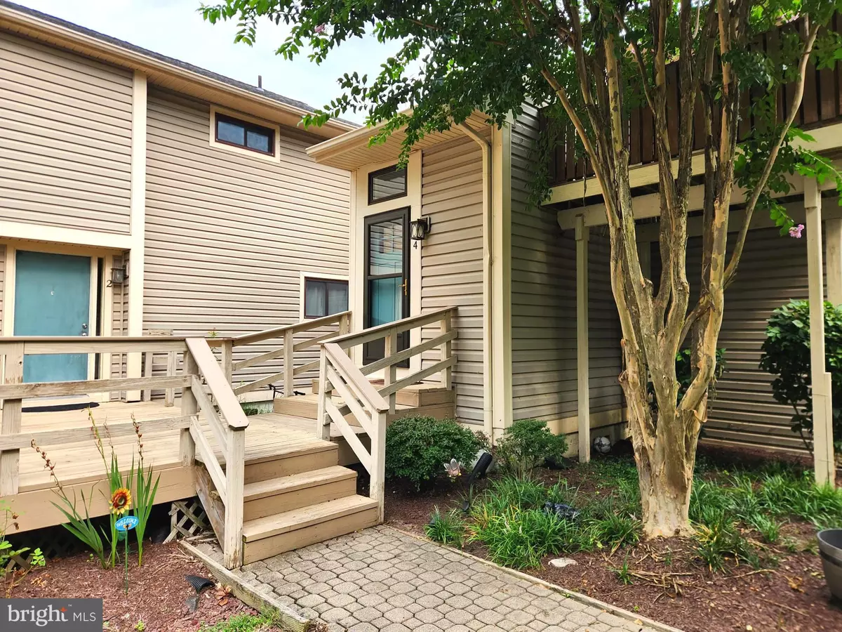 Stevensville, MD 21666,18-D MARINERS WAY #4