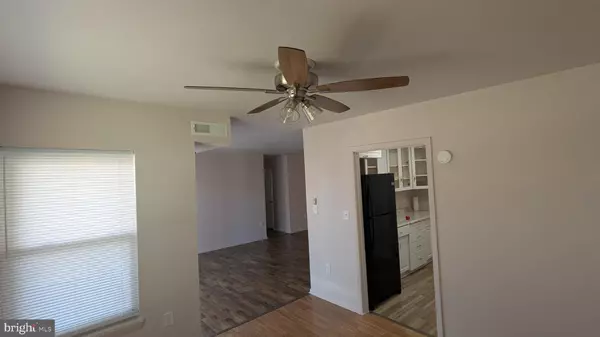 Suitland, MD 20746,3849 SAINT BARNABAS RD #T103