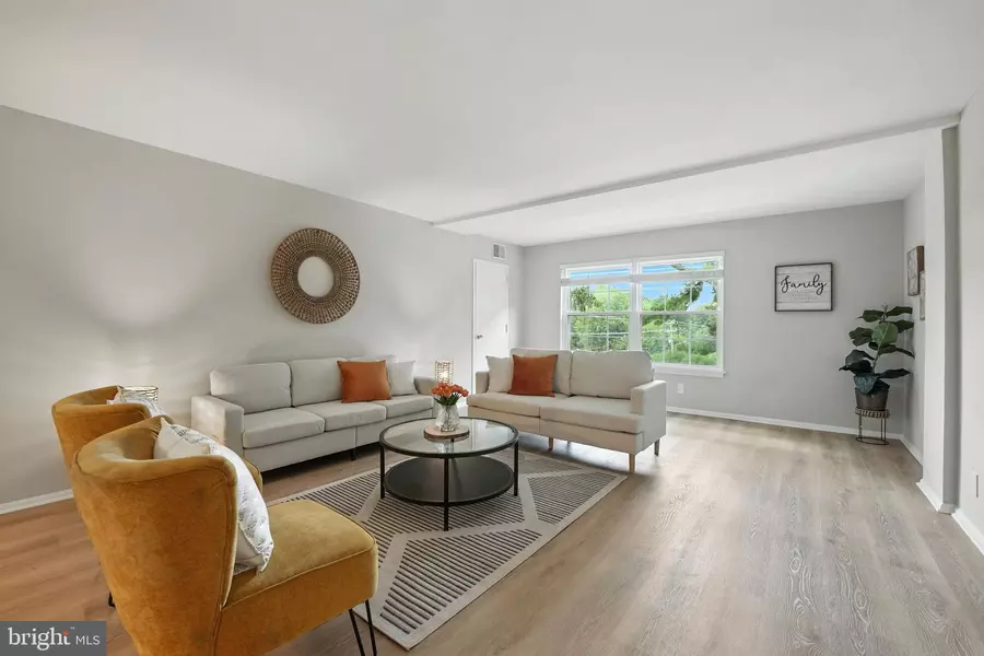 7600 TREMAYNE PL #311, Mclean, VA 22102