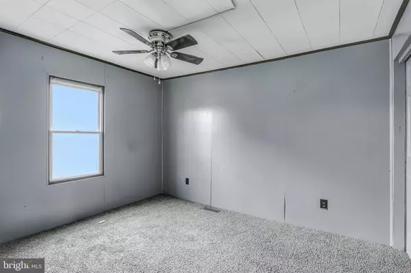Harrisburg, PA 17112,212 BEAVER RD #1