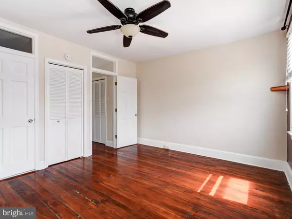 Philadelphia, PA 19125,2367 E CUMBERLAND ST