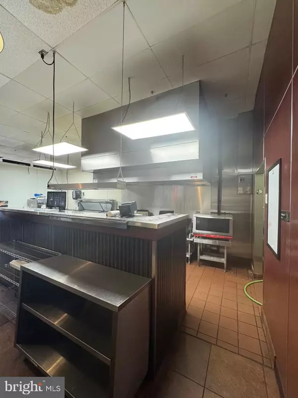 Rehoboth Beach, DE 19971,19266 COASTAL HWY #11