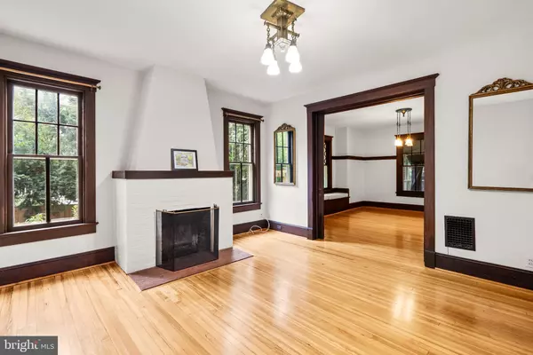 Kensington, MD 20895,10302 FAWCETT ST
