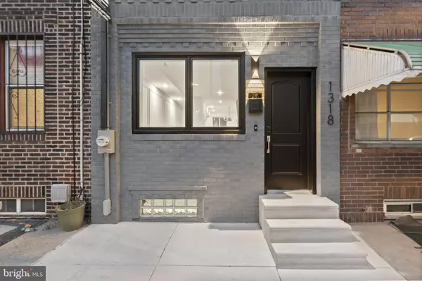 Philadelphia, PA 19147,1318 S 8TH ST