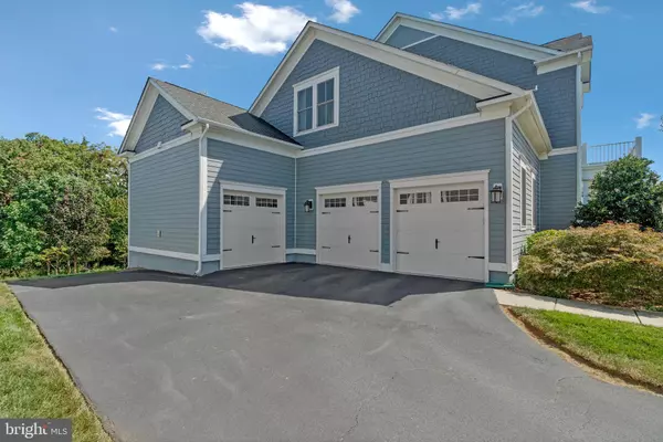 Ashburn, VA 20148,23712 SAFFLOWER CT