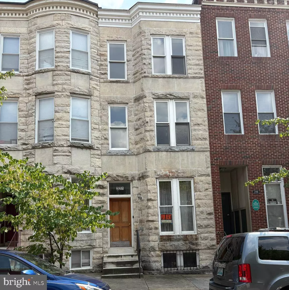 Baltimore, MD 21202,221 E LAFAYETTE AVE