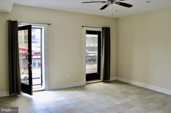 Philadelphia, PA 19147,425-27 S BROAD ST #2ND FL