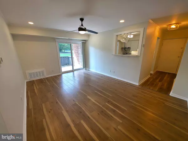 Voorhees, NJ 08043,114 VAN BUREN RD #4