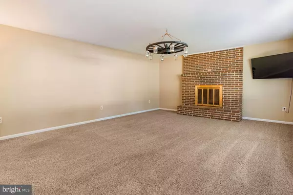 Gardners, PA 17324,4334 CARLISLE RD