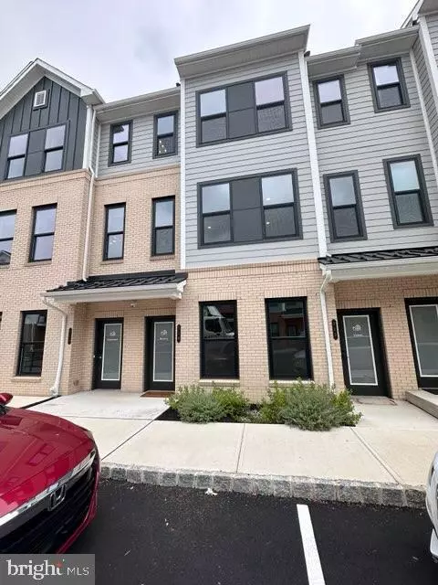 714 PARKER BLVD, Princeton Junction, NJ 08550