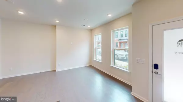 Princeton Junction, NJ 08550,714 PARKER BLVD