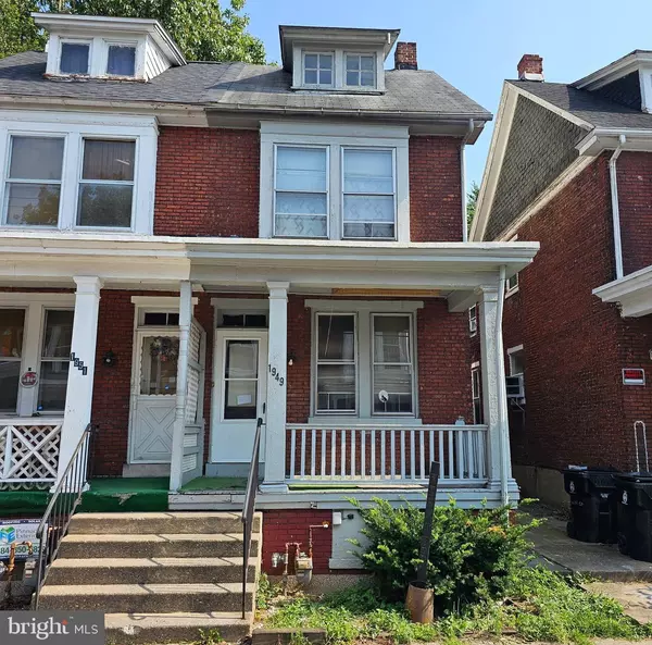 1949 ZARKER ST, Harrisburg, PA 17104
